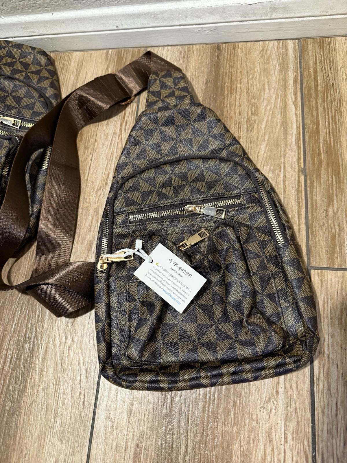 Men’s Brown/Black Geometric Crossbody Sling Bag Zip Closure Pockets Adjustable