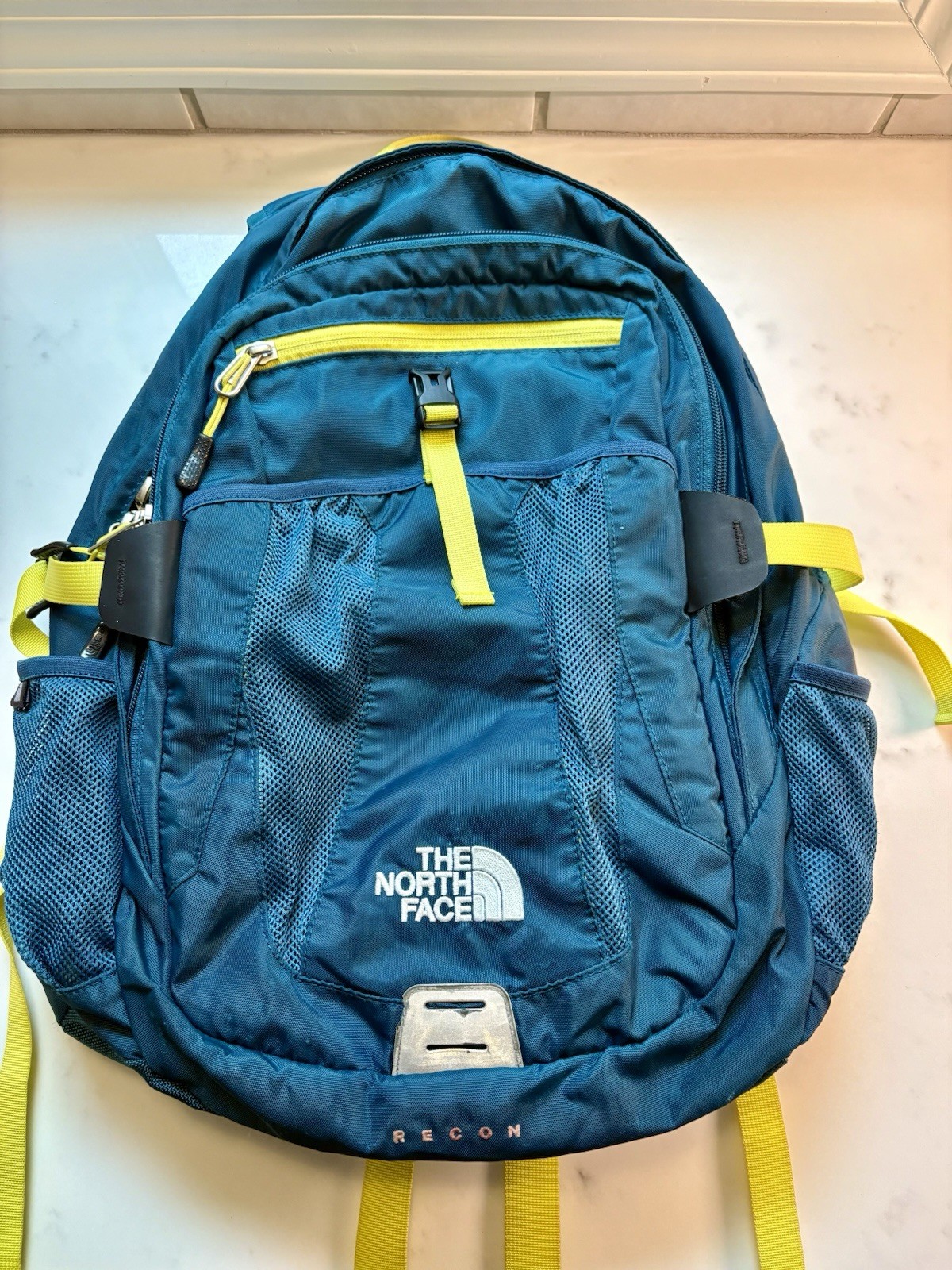 THE NORTH FACE Recon Backpack Chartreuse Teal Rare Color Laptop Pocket