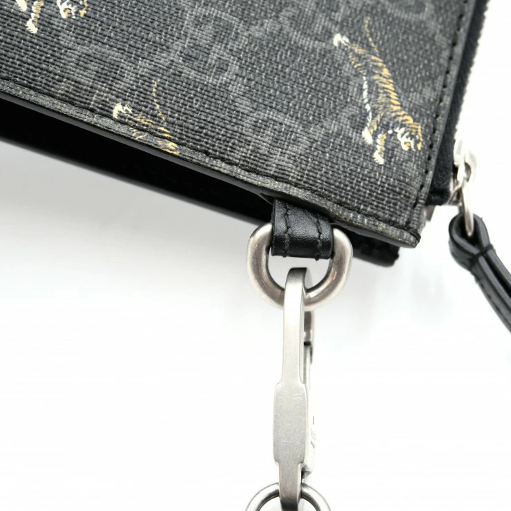 Gucci GG Supreme Tiger Print Clutch Bag Pouch Black PVC Leather Used