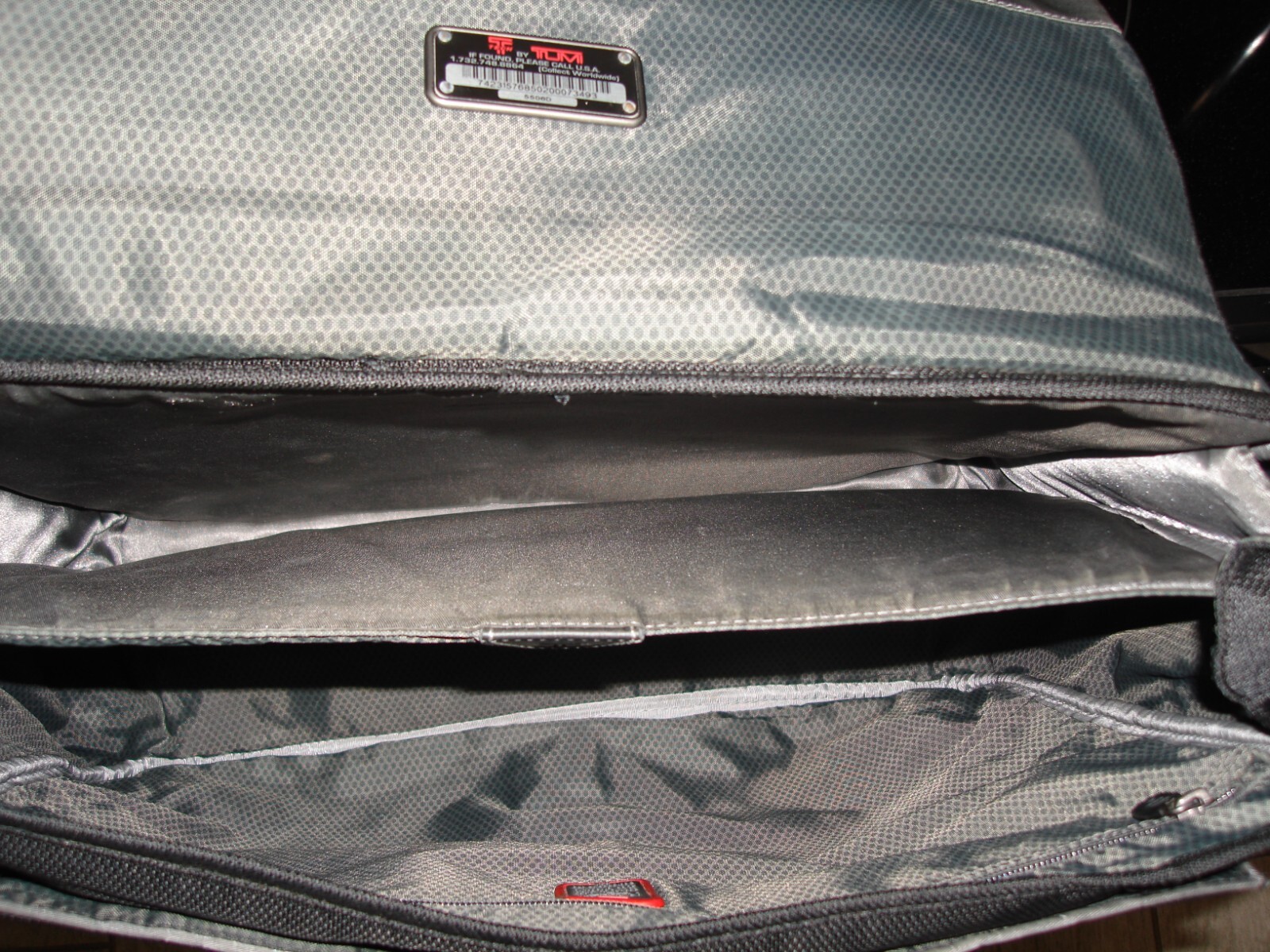 Tumi Tech Ballistic Messenger Bag 5506D Black Laptop Nylon Crossbody Strap