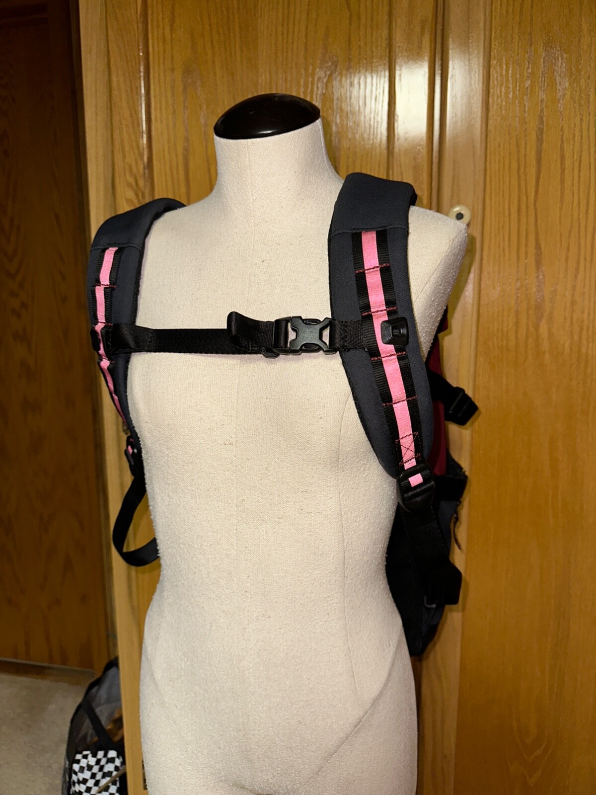 OAKLEY Utility Organizing large rucksack backpack Black/maroon EUC