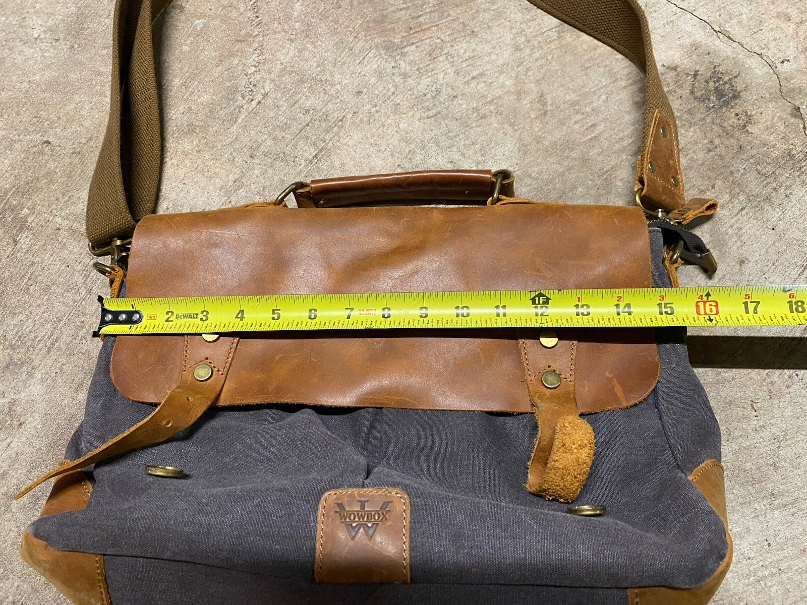 WOWBOX Brown Messenger Bag Adjustable Strap Magnetic Zip Inner Outer Pockets