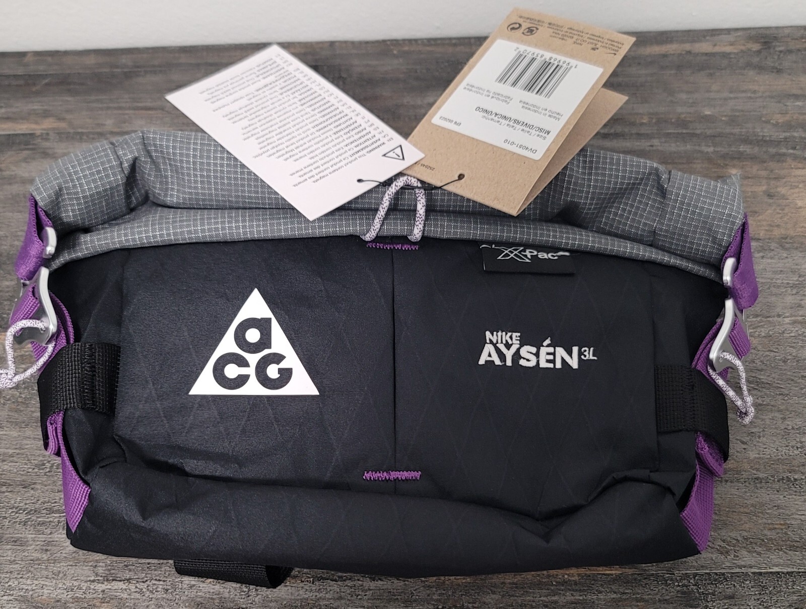 Nike ACG Aysén Fanny Pack (3L), Black/Cool Grey/White.