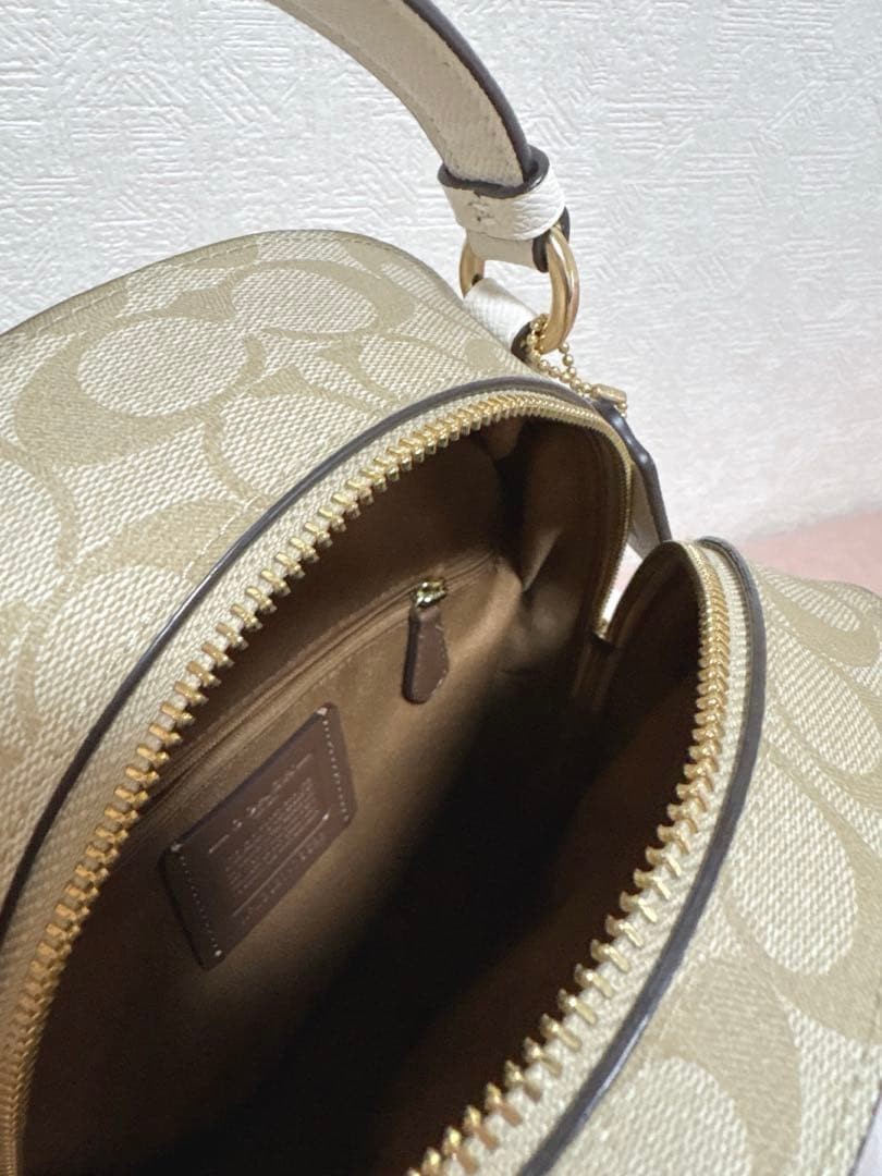 Coach Stylish