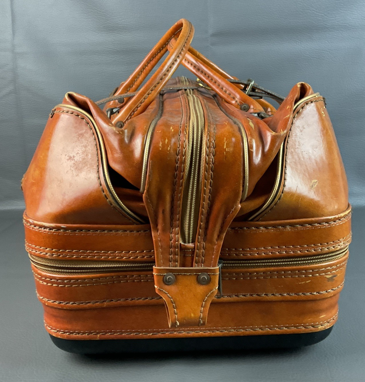 RARE Brown Leather Locking Burton Duffle Divided Bag Hard Bottom