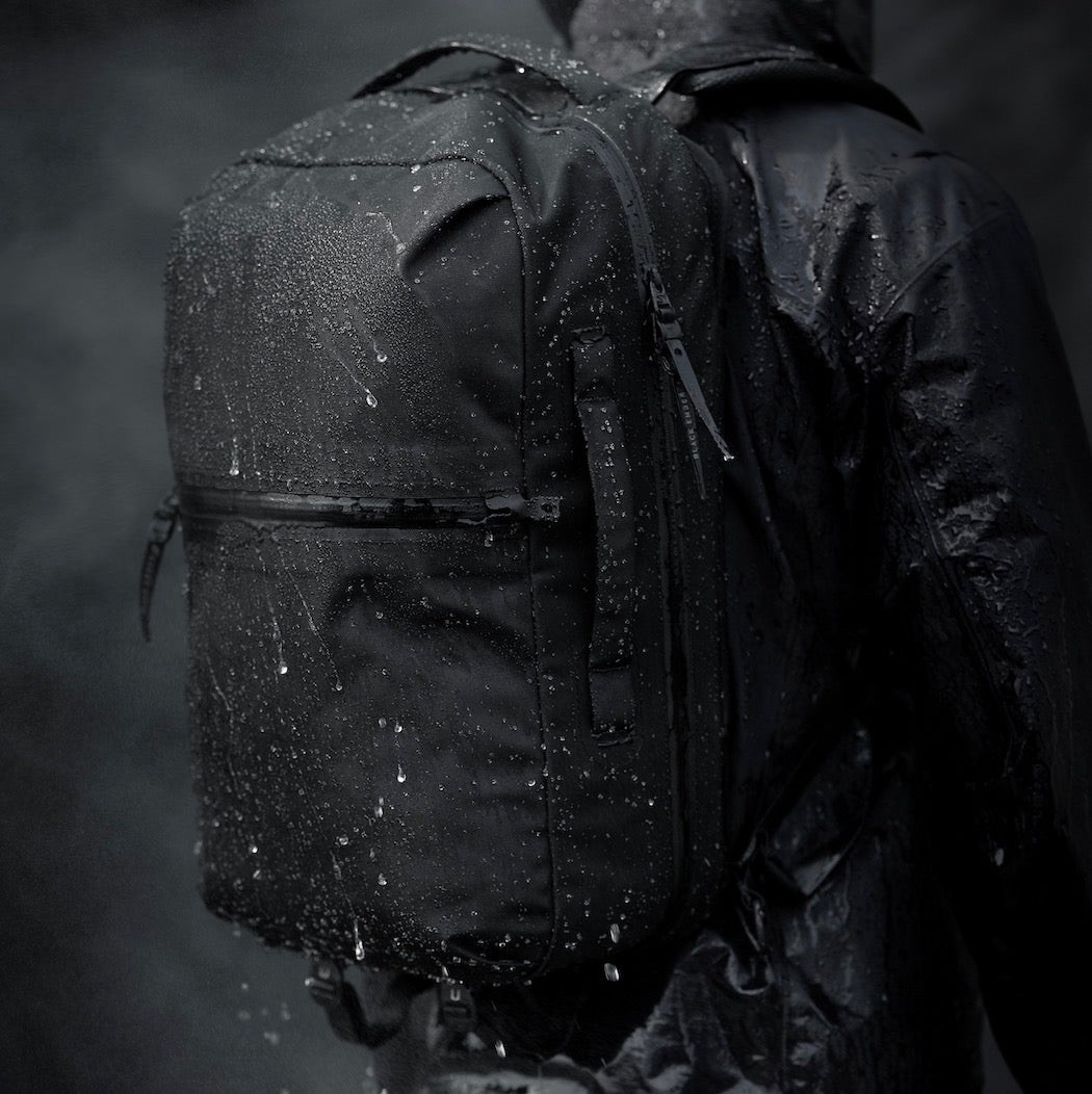 BLACK EMBER Shadow 26L Backpack Jet BLK