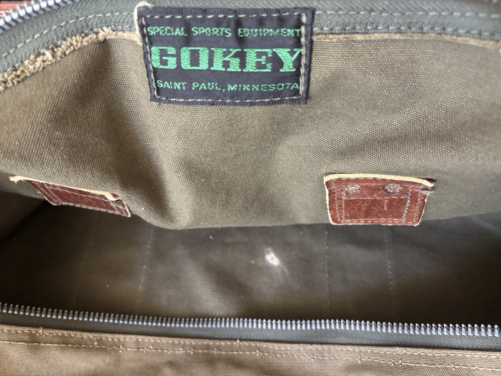Gokey Vintage Olive Canvas w/Brown Leather Trim Round Duffle Bag