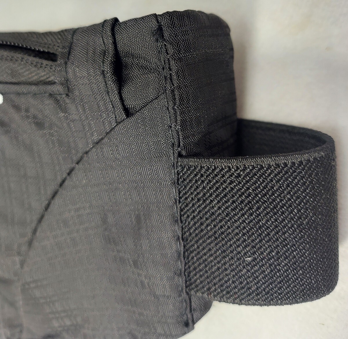 Runner Waist Belt 2 Pockets Lightweight Breathable & Water Resistant -F9