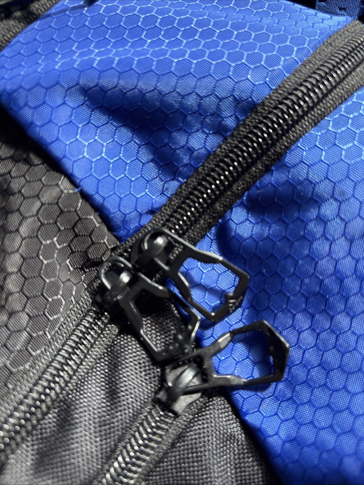 Adidas Y2K One Shoulder Messenger Bag backpack Blue Ripstop Vintage Yeezy