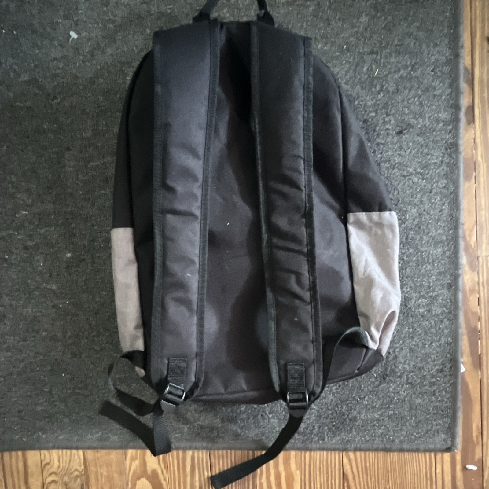Leeds Primus Black/Gray Zip Backpack dancing goblins Large Padded Pockets