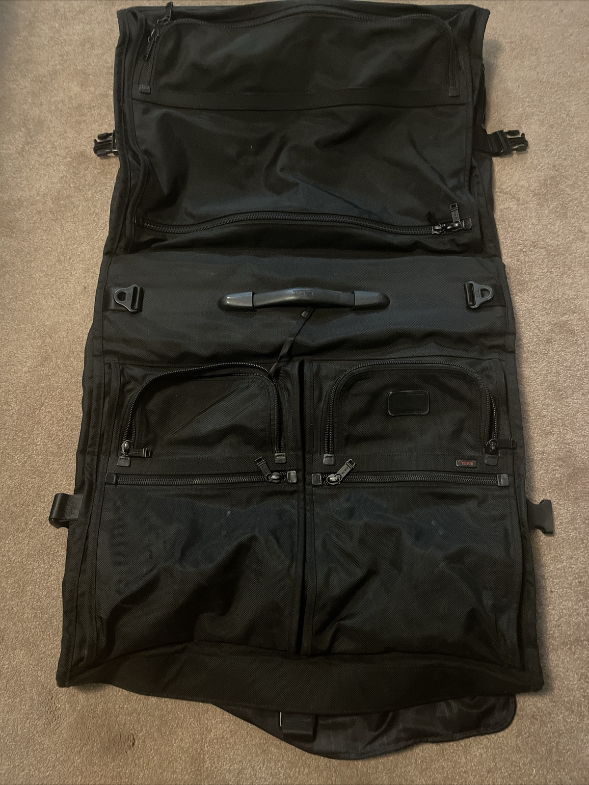 TUMI Alpha Classic 22134DH