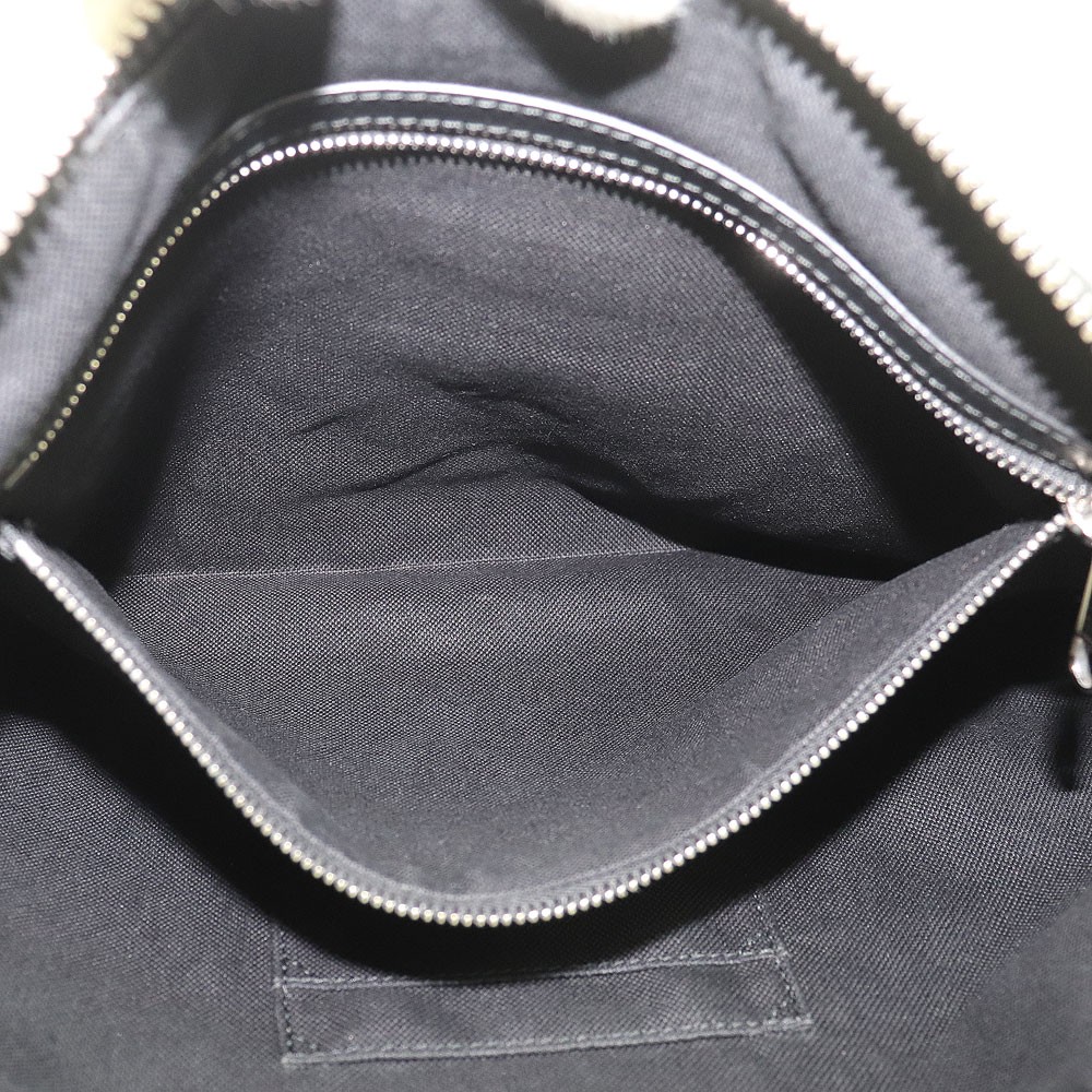Gucci GG Supreme Canvas Messenger Bag Black Gray Web Stripe Shoulder Clutch