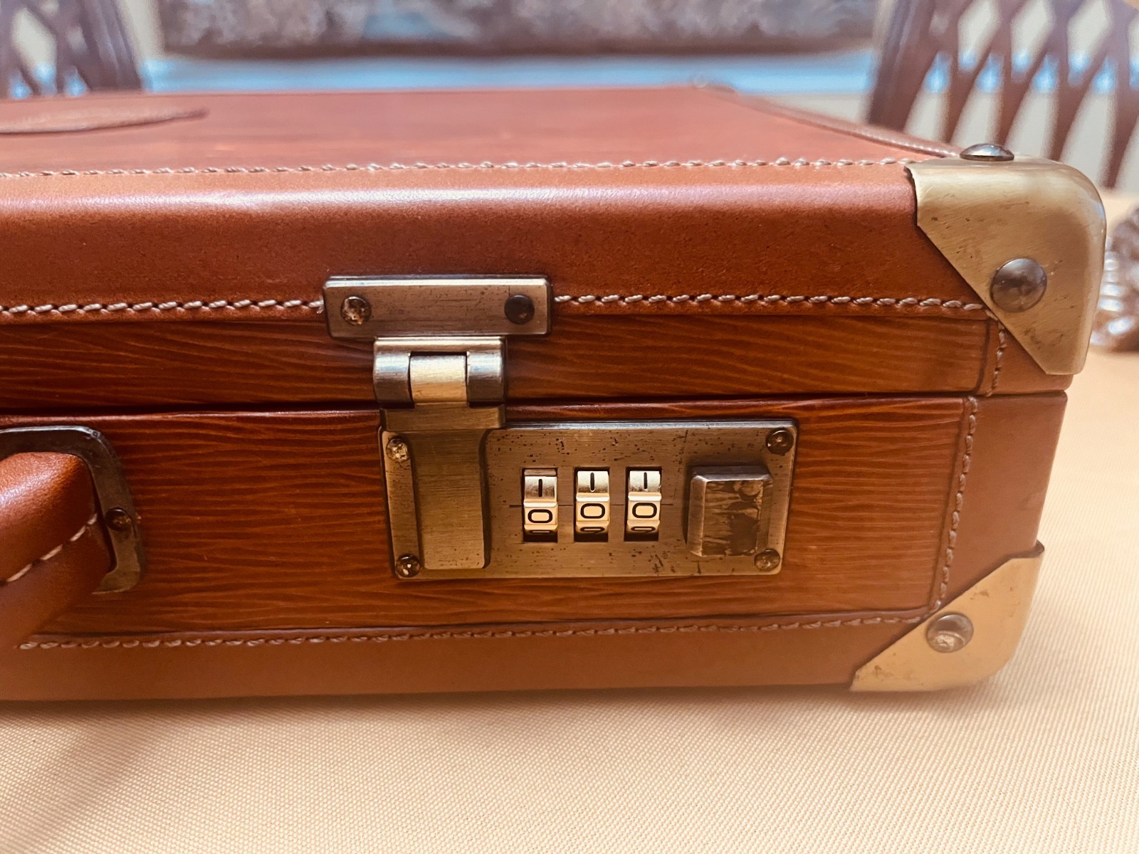 LLADRO “CALIFORNIO” Vintage Tan Leather Briefcase / Attaché / Trunk – SPAIN
