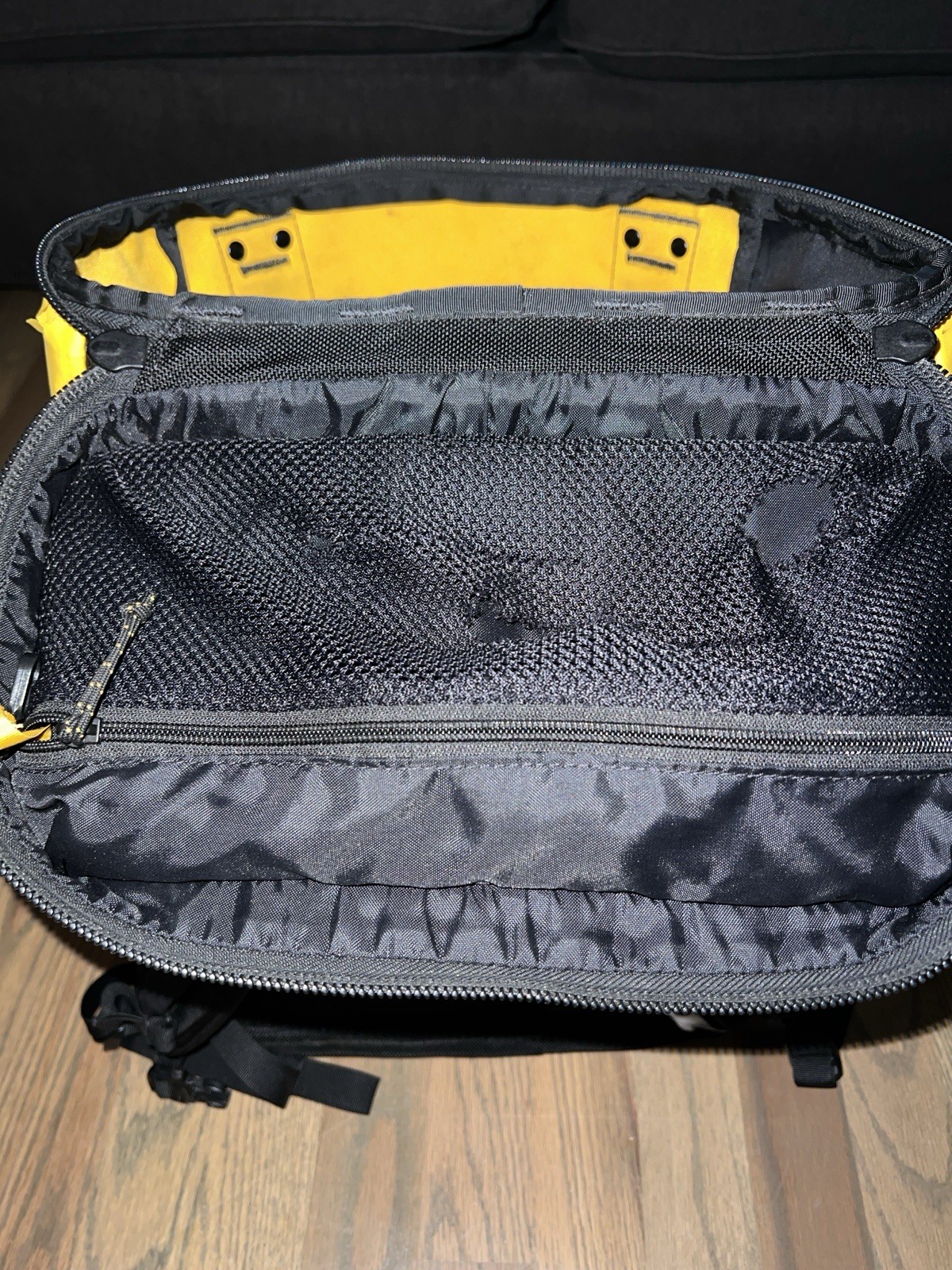 THE NORTH FACE Big Logo Square Backpack EXPLORE FUSEBOX L [NF0A3KYF] Yellow