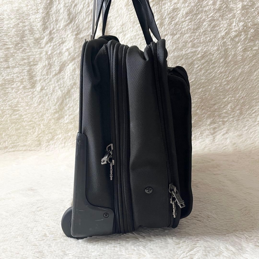 Level TUMI Carry Case Expandable Business Bag Black