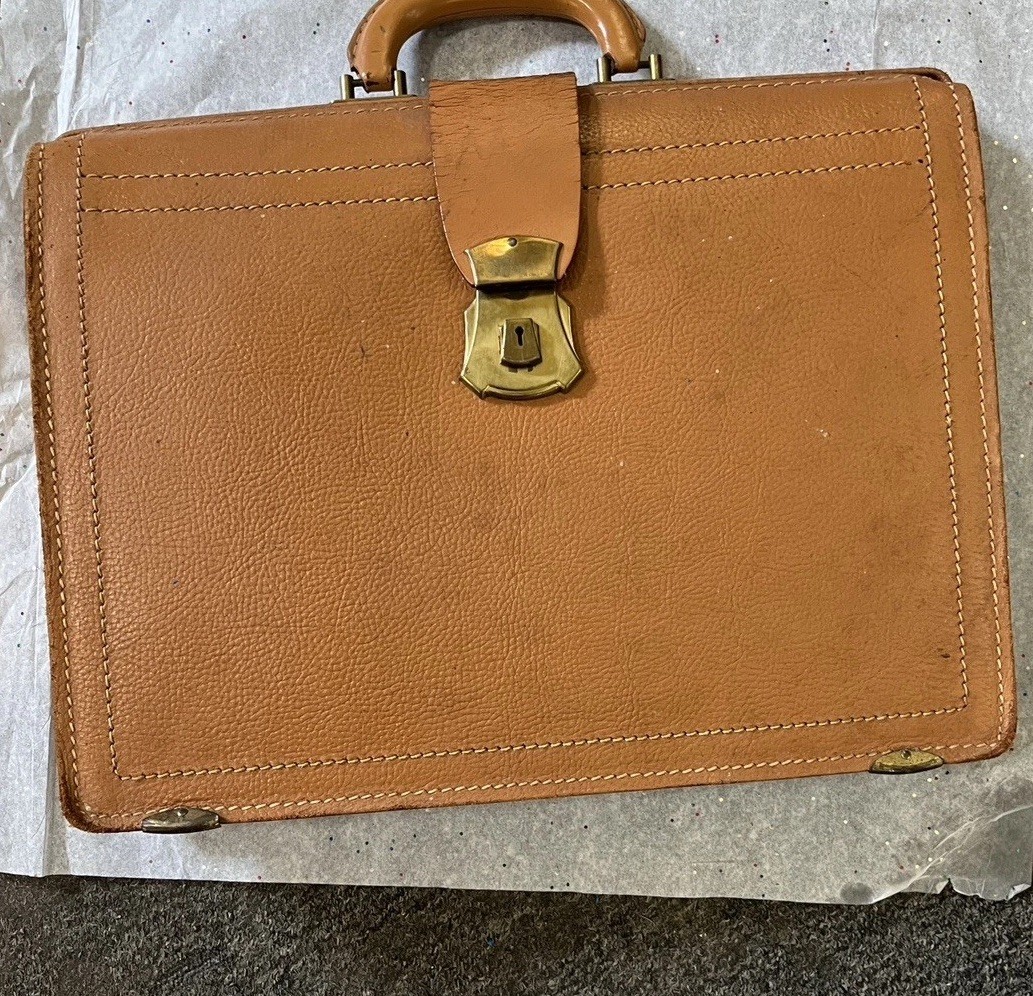 Vintage 1940s WearBest Deep Buff Cowhide Briefcase – Patent 2,474,003