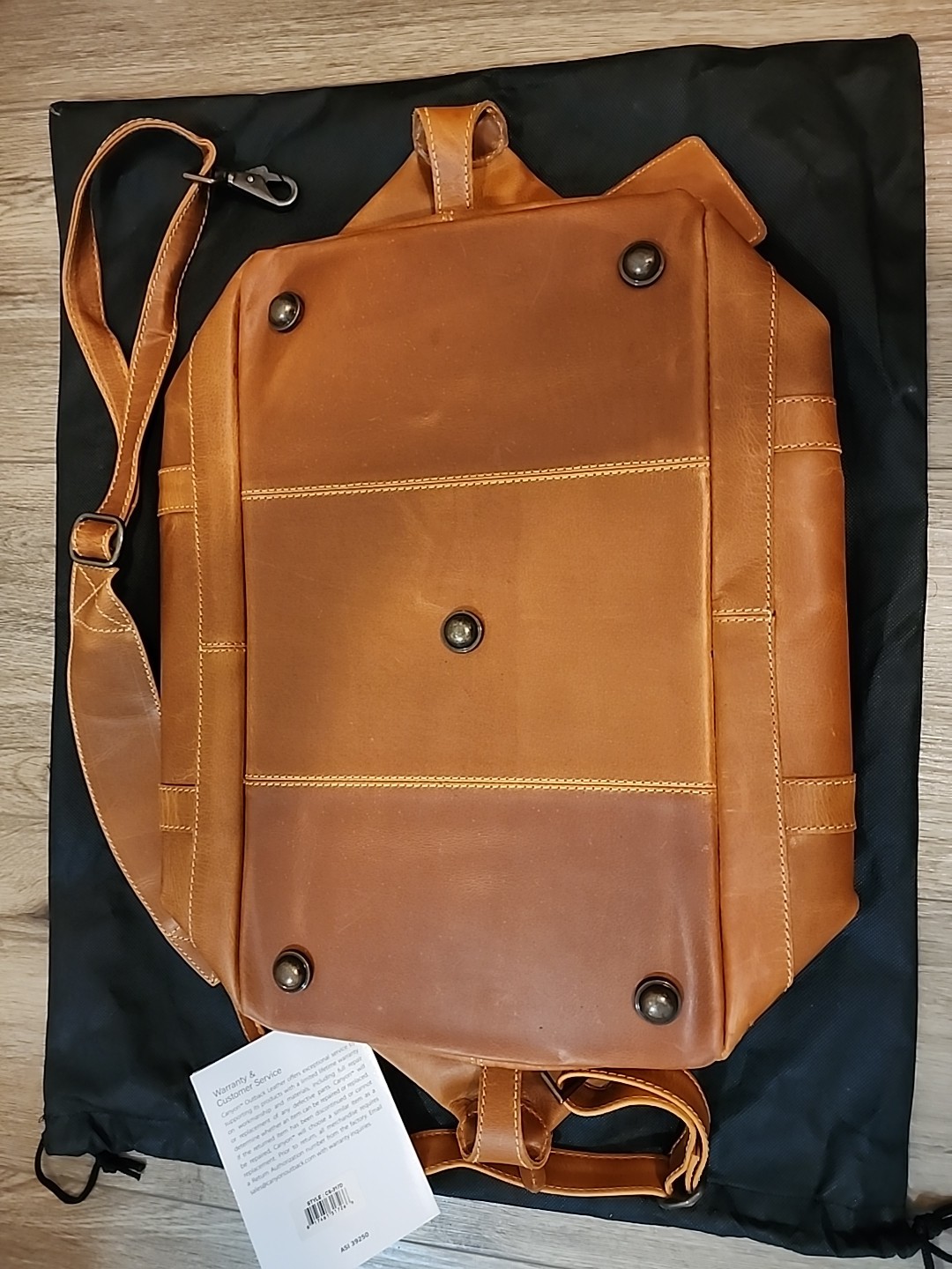 Canyon Outback Leather Brown Duffle Bag Zip Closure Double Handles Bottom Studs