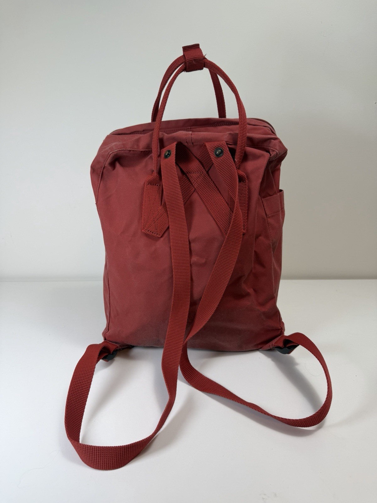 Fjallraven Kanken Classic Backpack 23510 Sweden Canvas 16L – Ox Red
