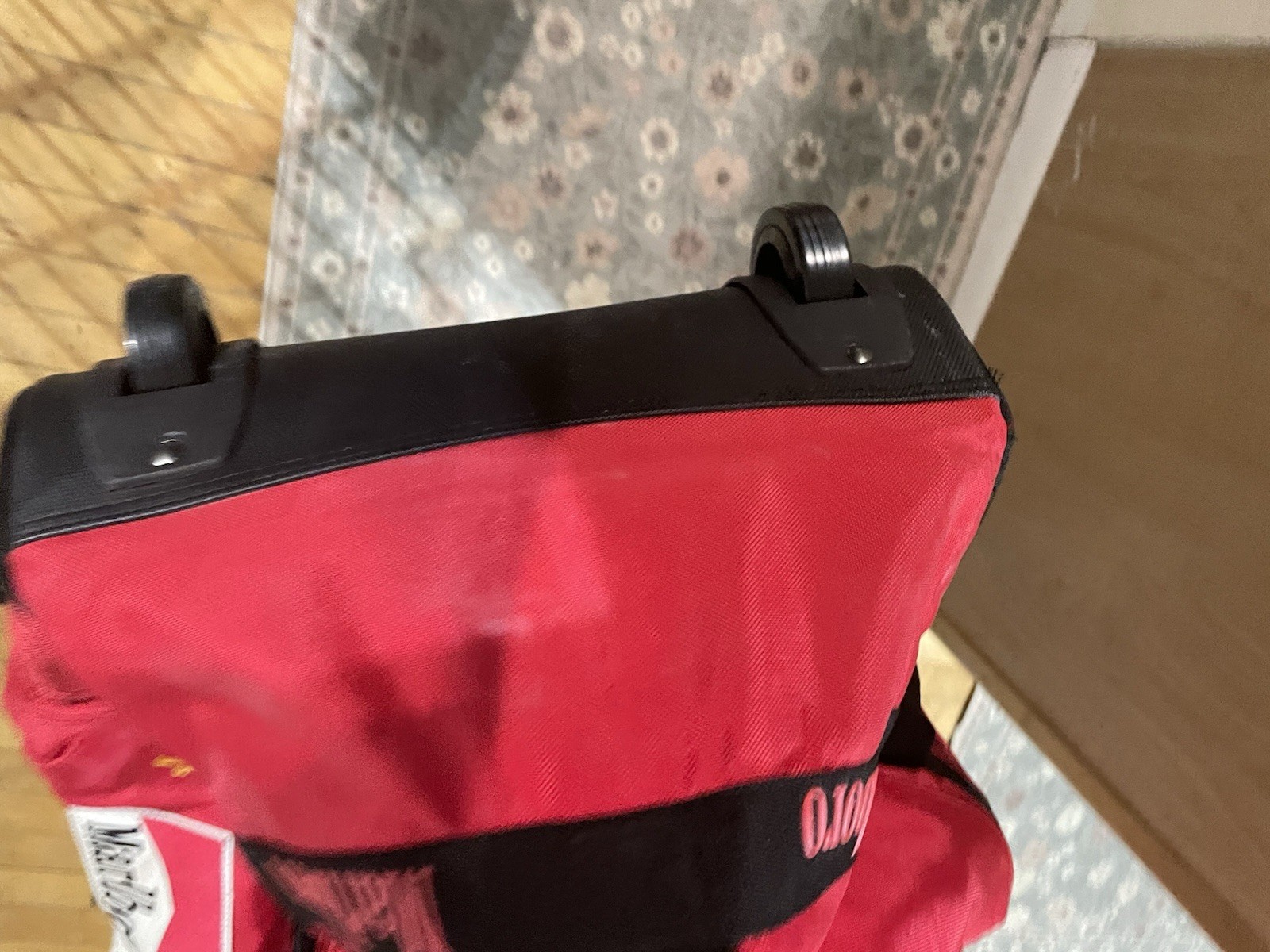 Set Marlboro Red/Black Large Rolling Wheeled duffle and smaller gym bag