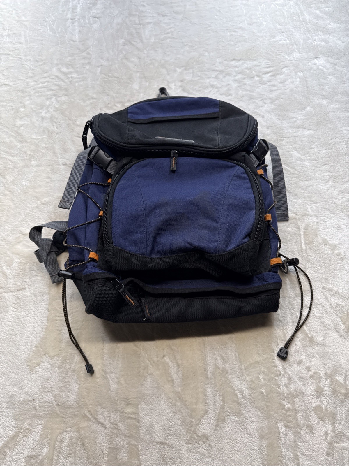 High Sierra Mountain Backpack Navy Blue Black 7 Pocket 16 Inch Computer.