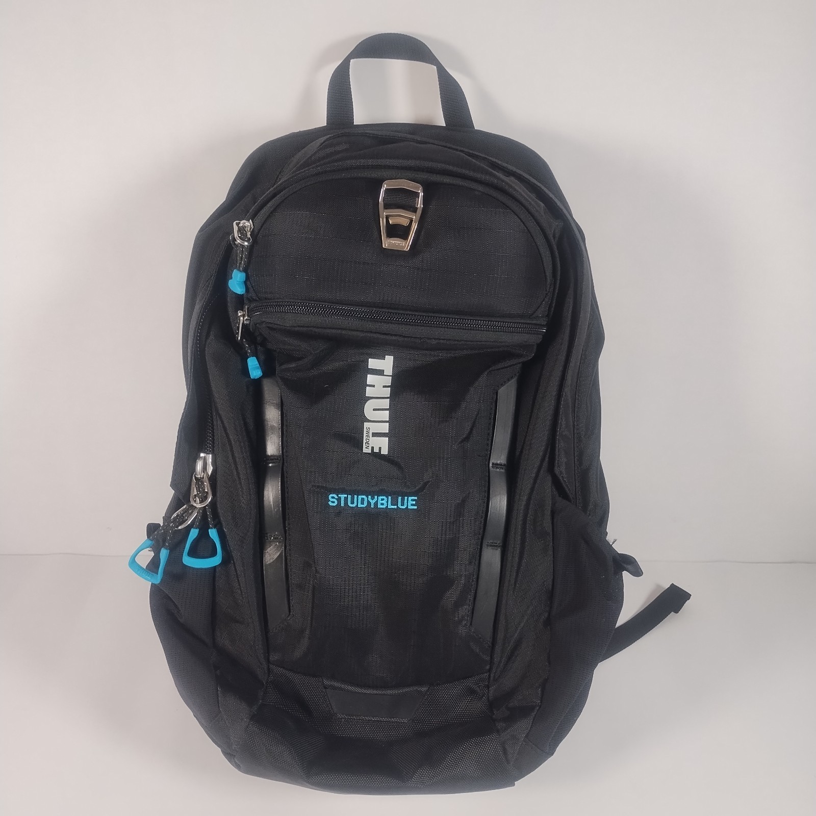 Thule Study Blue Backpack Laptop Sunglasses Case