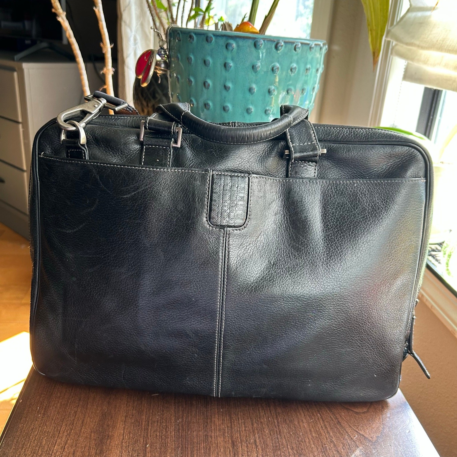 Boconi Tyler Tumbled Zipster Black Leather Messenger Bag Briefcase