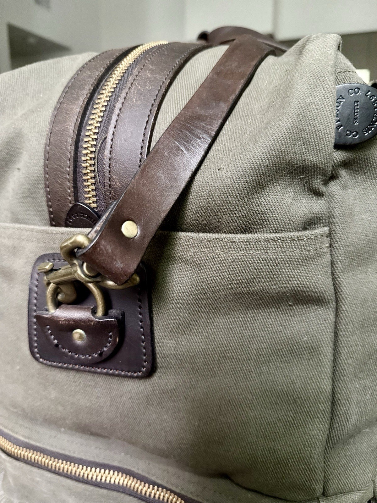 Filson Large Outfitter Bag 238 (Talon-era), Otter Green, Made in USA.