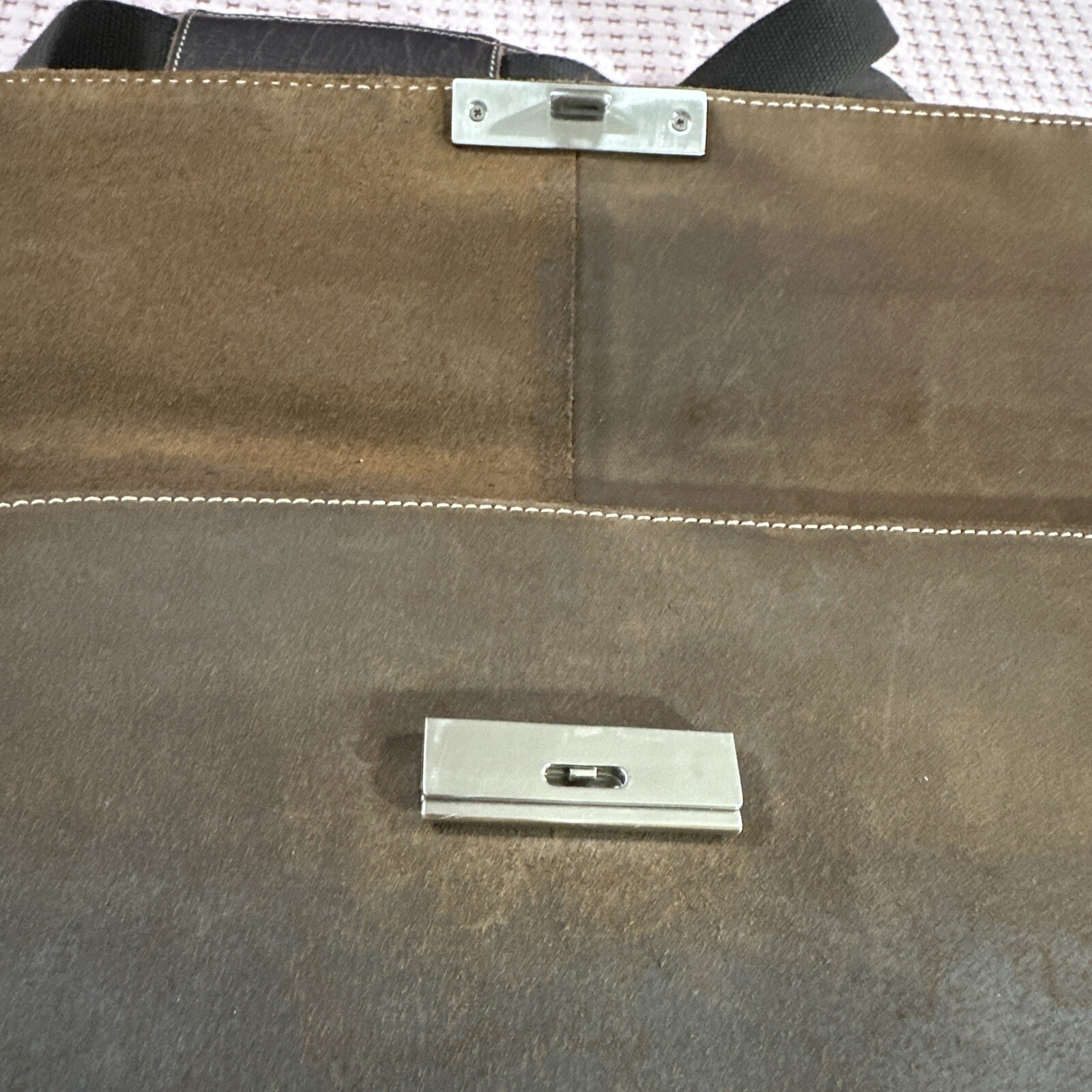 Pelle Studio Briefcase Messenger Laptop Bag. Distressed Leather 4 X 14 X 18