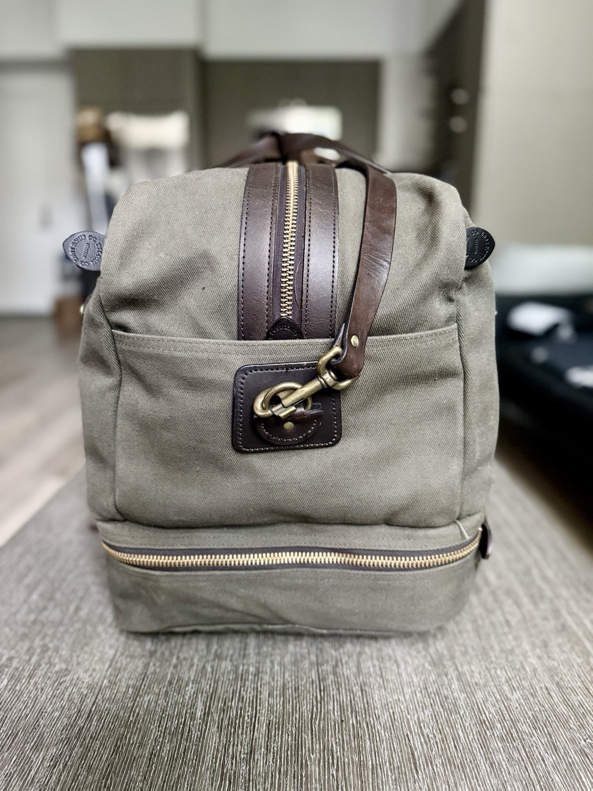 Filson Large Outfitter Bag 238 (Talon-era), Otter Green, Made in USA.