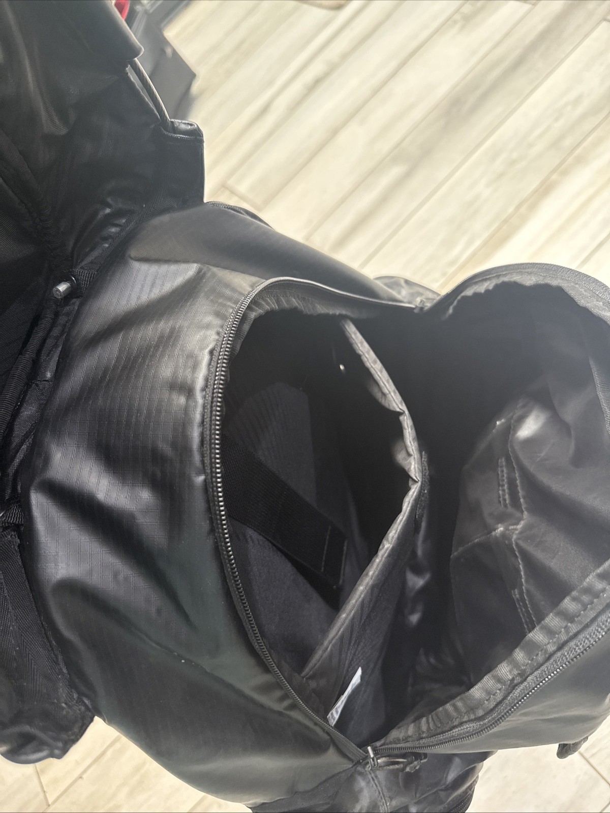 Oakley Kitchen Sink Backpack Stealth Black 34L Laptop Tactical Hiking Black