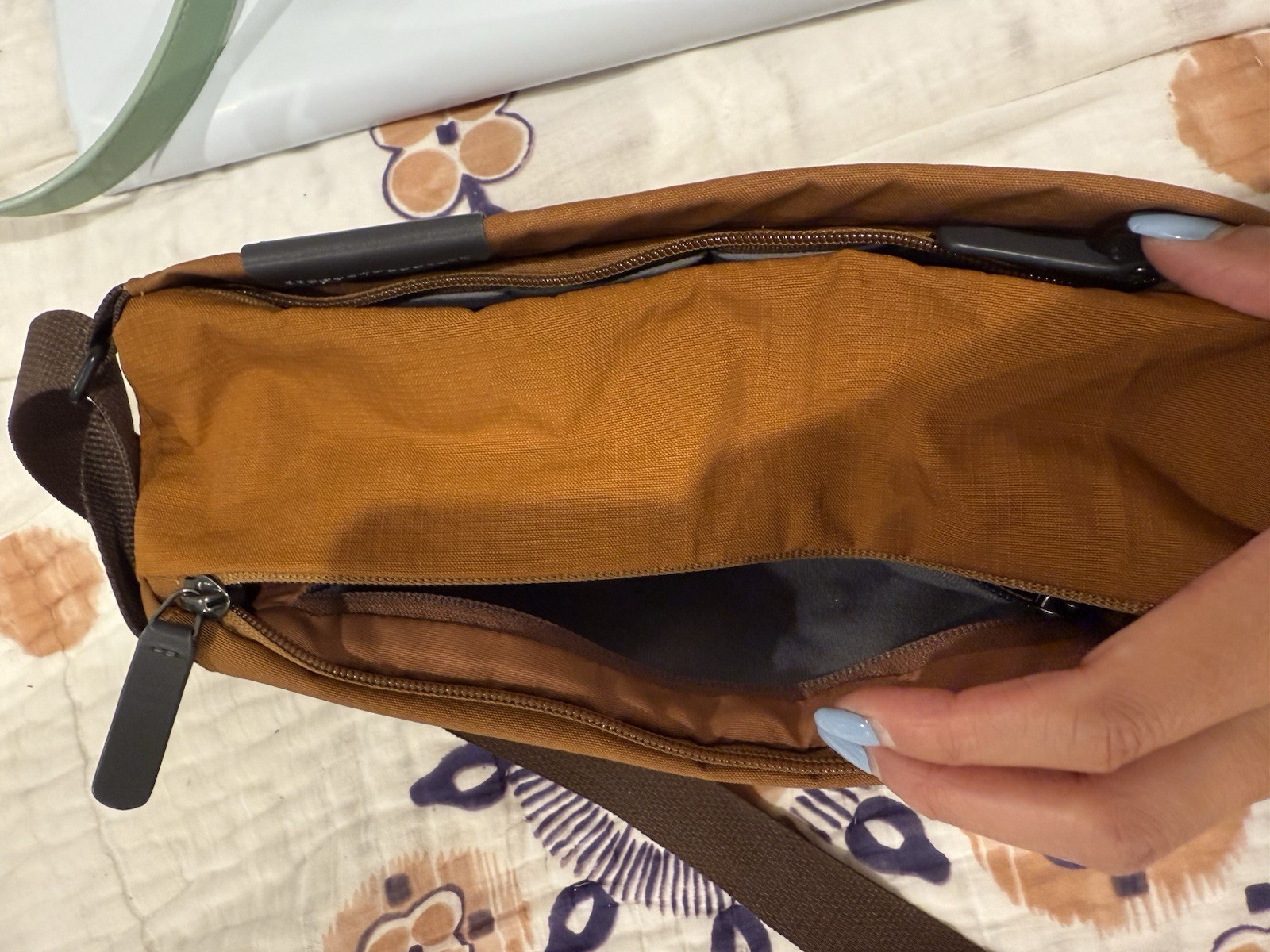 Bellroy Sling Crossbody Bag