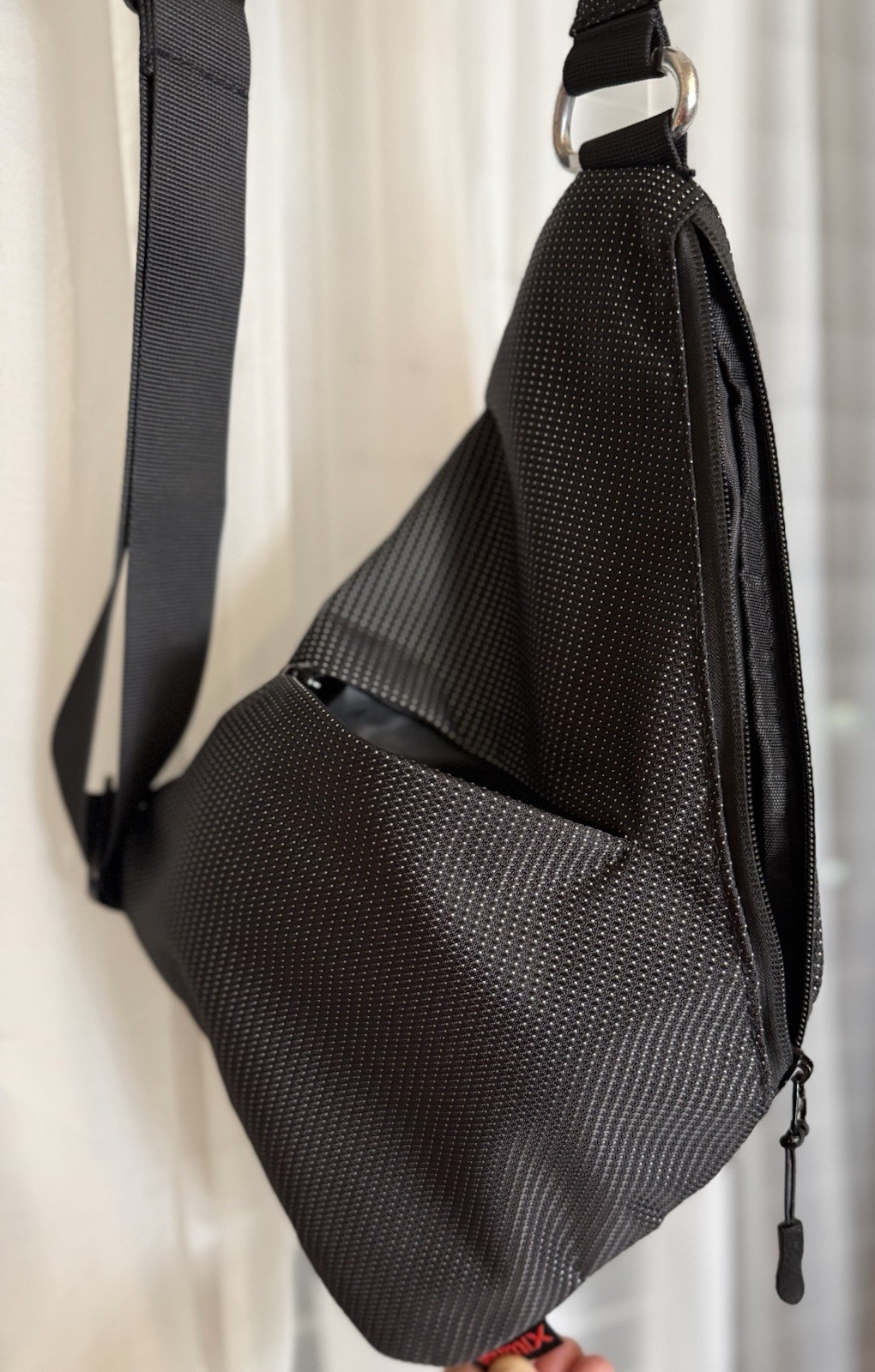 Durable Anti-Thief Sling Tactical Bag w/ Adjustable Straps Secret Pockets