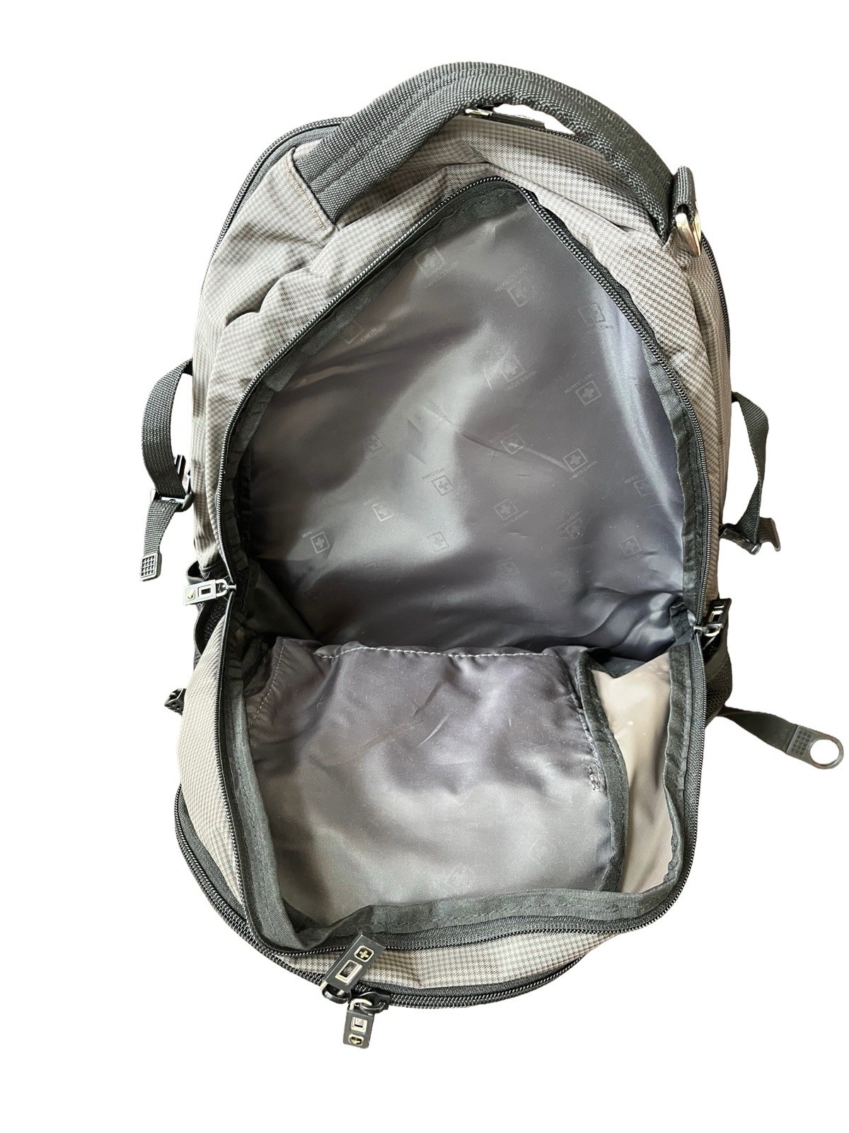 SWISSWIN 17in Laptop All-weather Backpack
