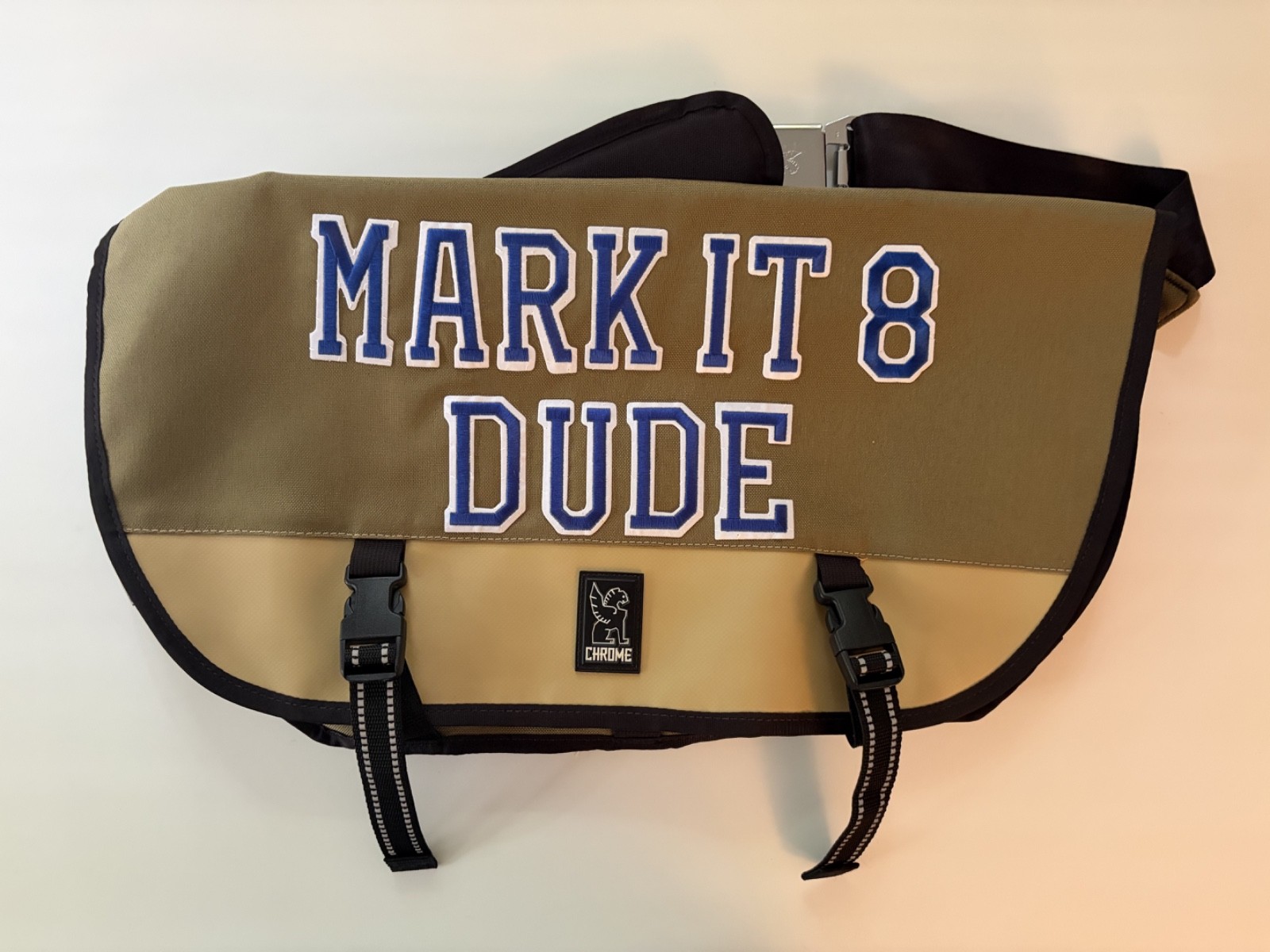 Chrome Industries Citizen messenger bag – custom MARK IT 8 DUDE – Big Lebowski