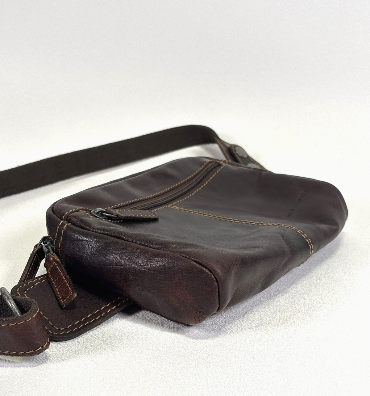 Jack Georges Voyager Brown Buffalo Fine Leather Belt Bag #7109 UNISEX