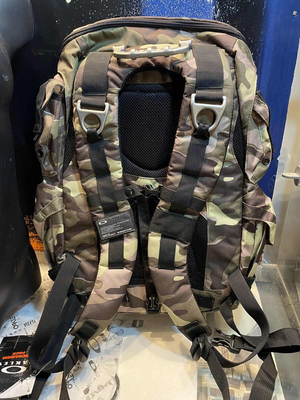 NWT Oaklwy Mechanism Backpack