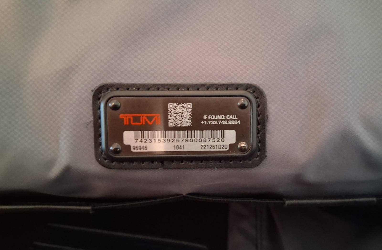 Tumi Alpha 2 Framed 18” Soft Ballistic Nylon Weekender Travel Bag 22126D2 *READ