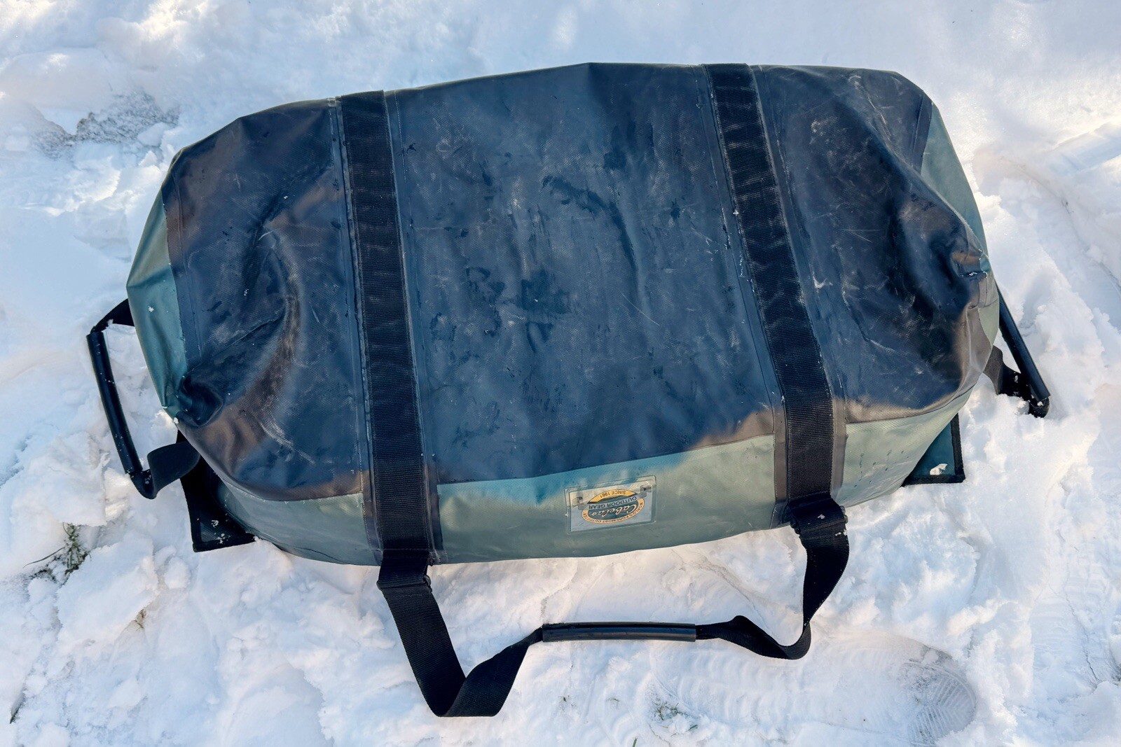 Cabela’s Weatherproof Extra Large Bag 36” X 14” X 12” Guide Hunting Adventure