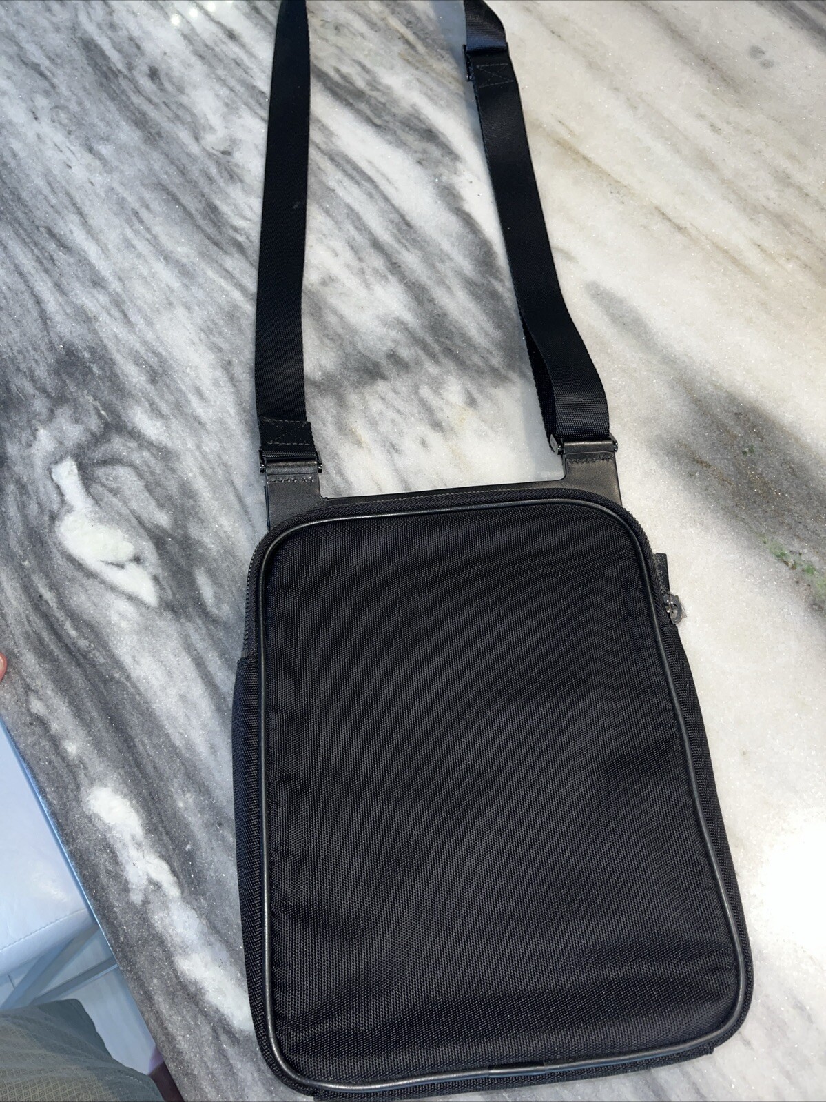 Porsche Design Messenger Bag RFID Protection zipper black shoulder bag USED