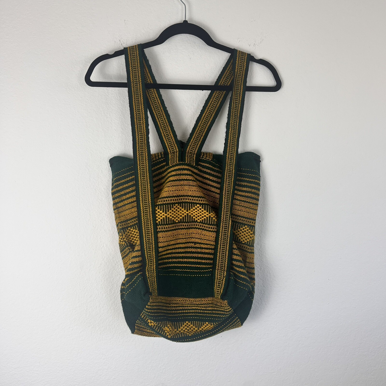 University of Oregon Green & Yellow￼ Woven Knit Drawstring Backpack Tote Bag