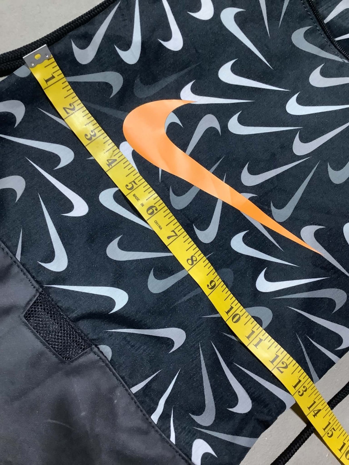 Nike Brasilia Training Gymsack, Black – Nike Orange Check Just Do It