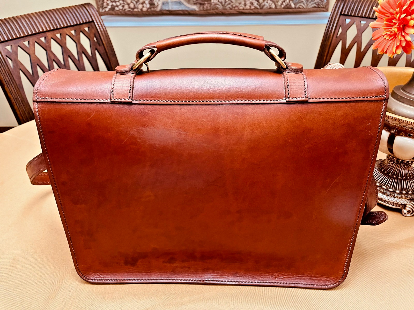 TANNER’S ALLEY American Saddle Leather Briefcase / Messenger bag / Saddle Bag