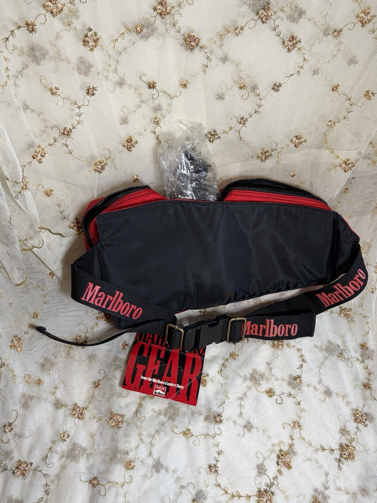 Vintage NEW 90s Marlboro Gear-The Country Store Fanny Pack w/Water Bottle