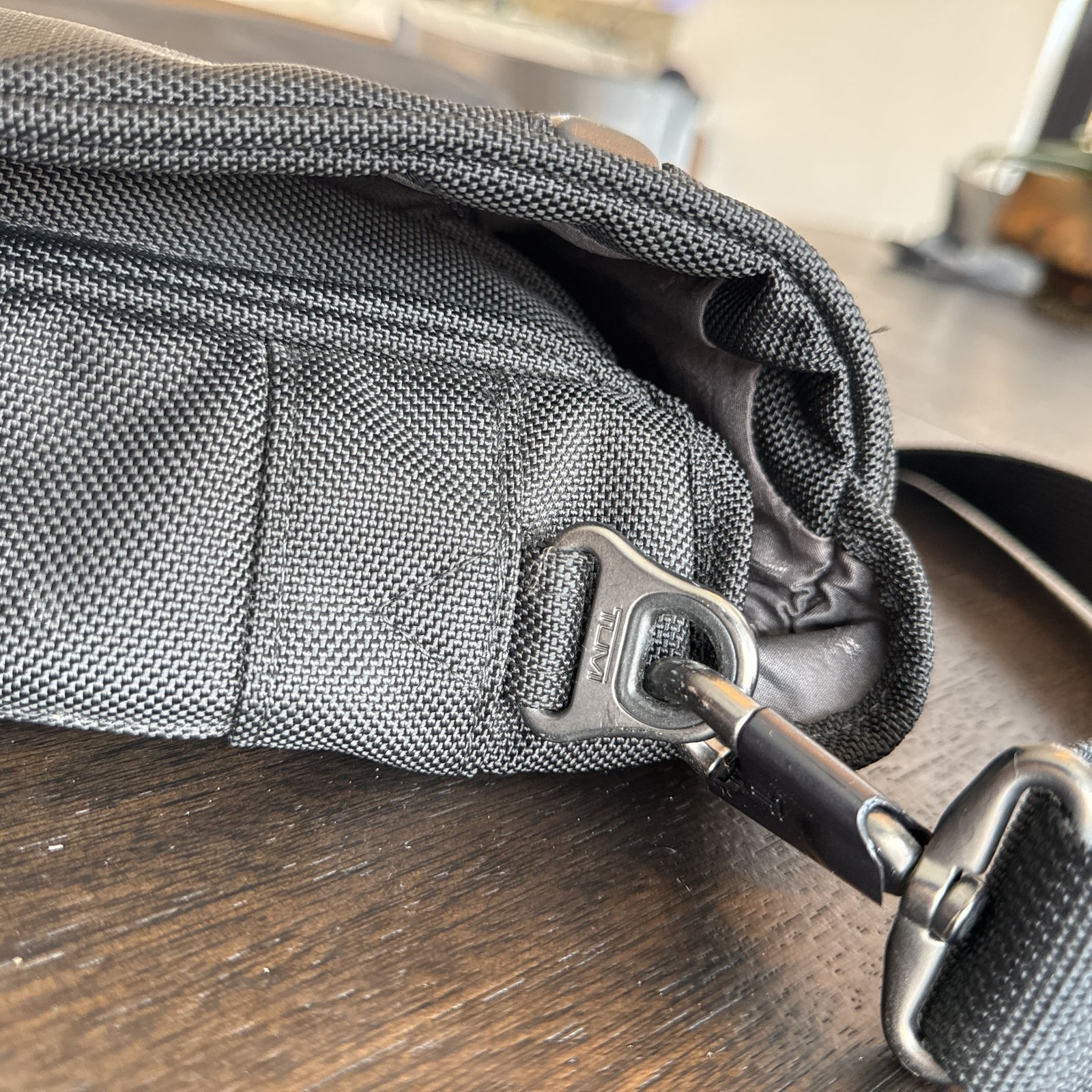 TUMI Business Bag Briefcase Black Solid Used