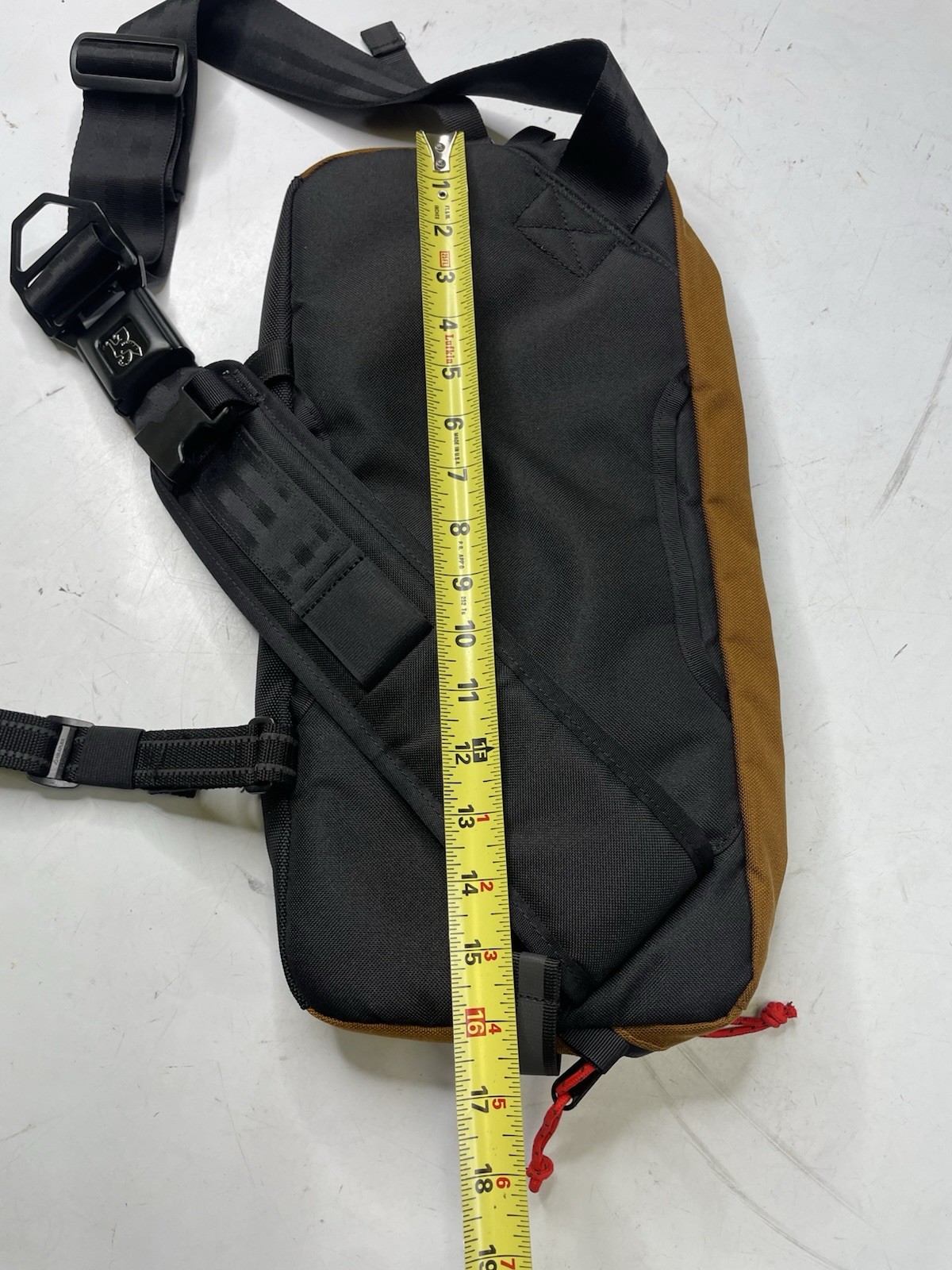 CHROME Industries Kadet 9 Liters Sling Adjustable Heritage Suede Canvas Brown