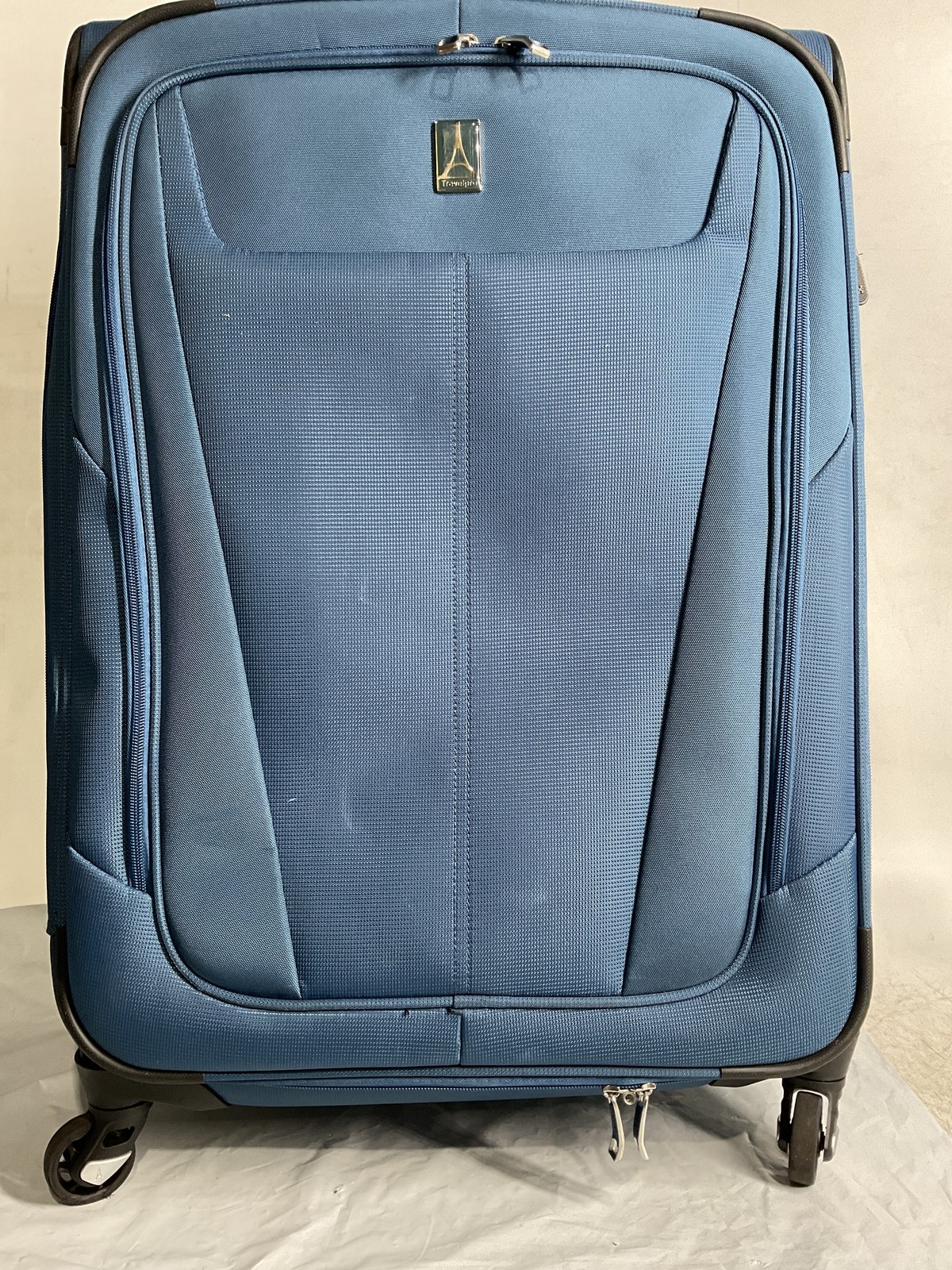 Travelpro Maxlite 5 Softside Expandable Luggage with 4 Spinner Wheels, 25 In U19