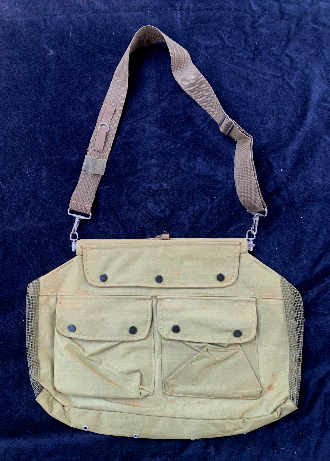 Compac vtg army green waterproof fabric shoulder bag-pockets/pouch-16”X11” Japan