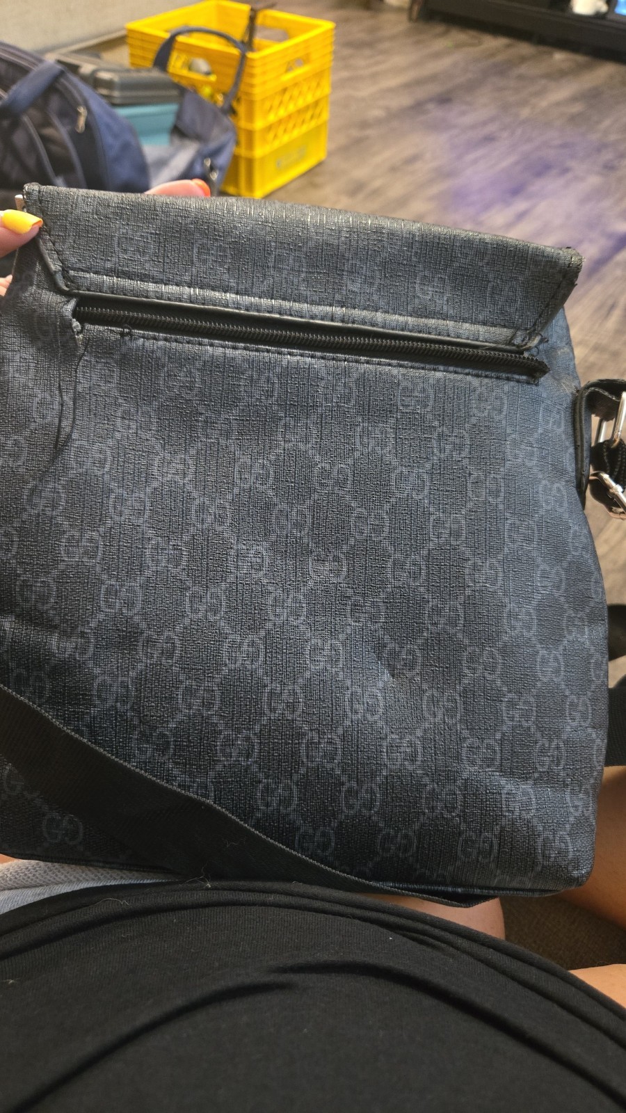 Gucci Black GG Monogram Crossbody Messenger Bag Green-Red Web Stripe