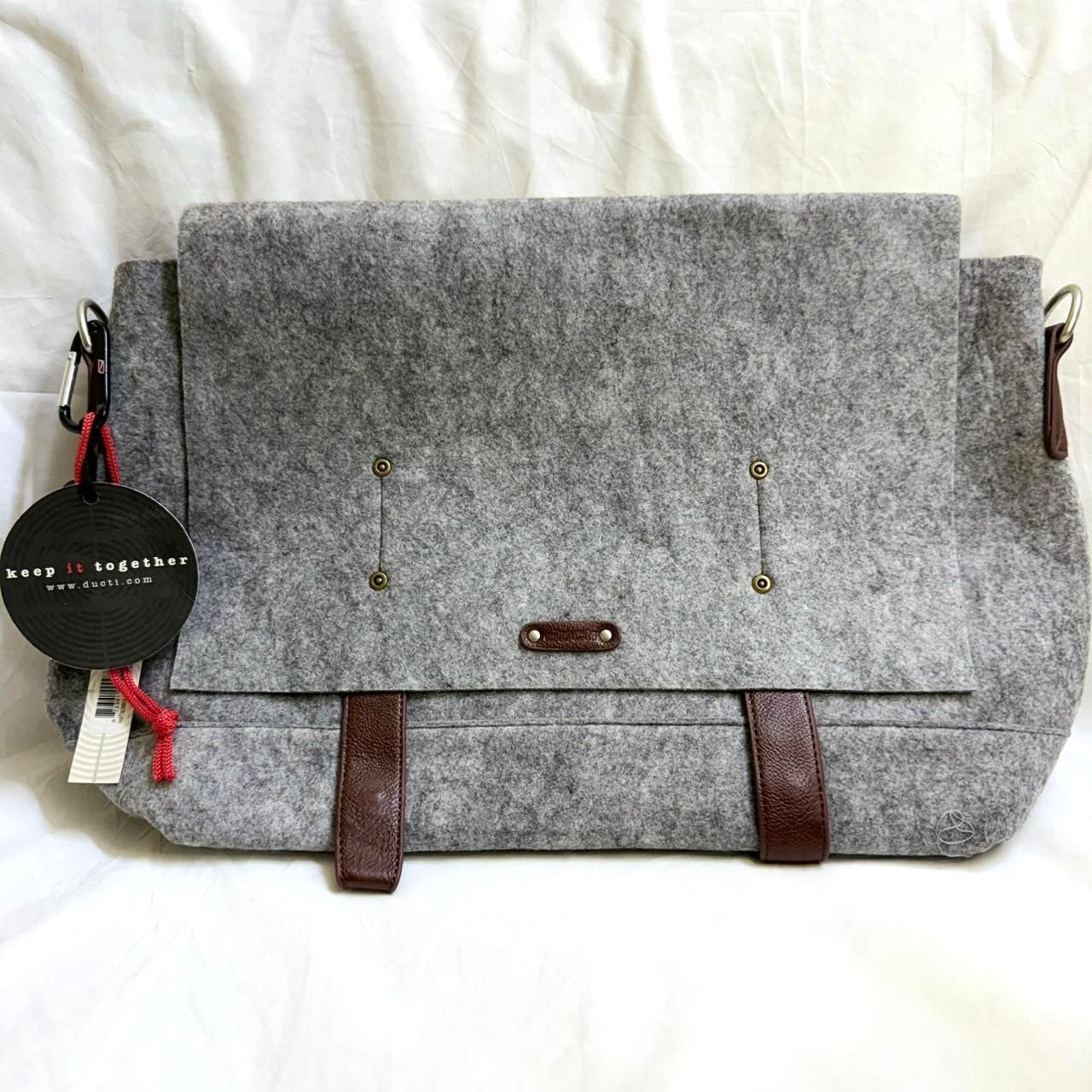 Ducti Gray Felt Messenger Bag Laptop Briefcase Crossbody Shoulder Strap NWT