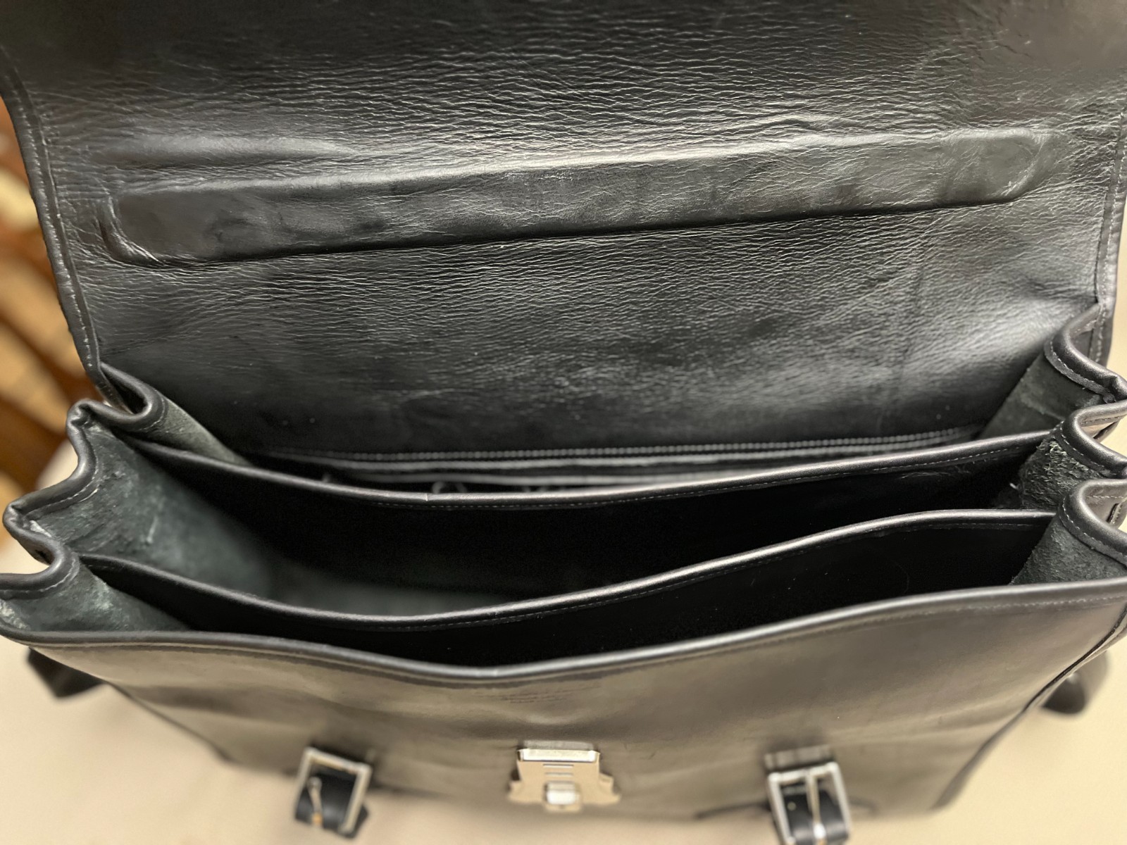 CUSTOM HIDE “1945 US ARMY” American Saddle Leather Briefcase / Messenger Bag
